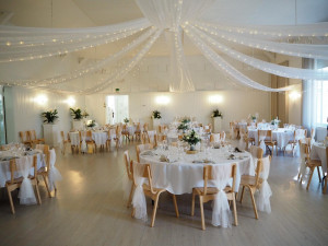 Juhlatila häät - Oitin Juhlatalo